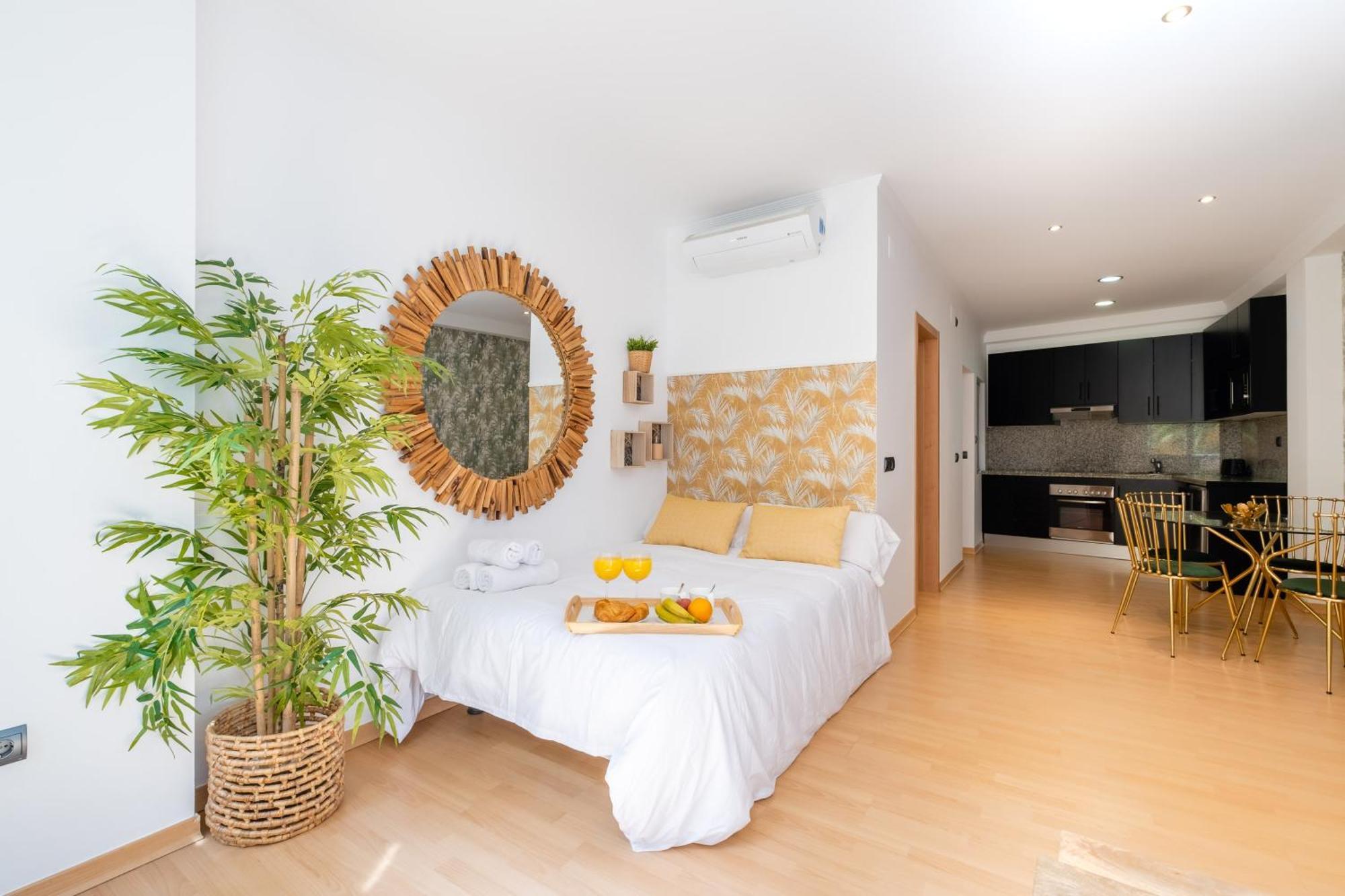 Top2Stay Thyssen Malaga Exterior photo